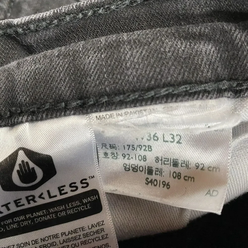 Levis 514 Jeans Mens 36x32 (Fits 36x30) Black Straight Fit Stretch Denim Casual